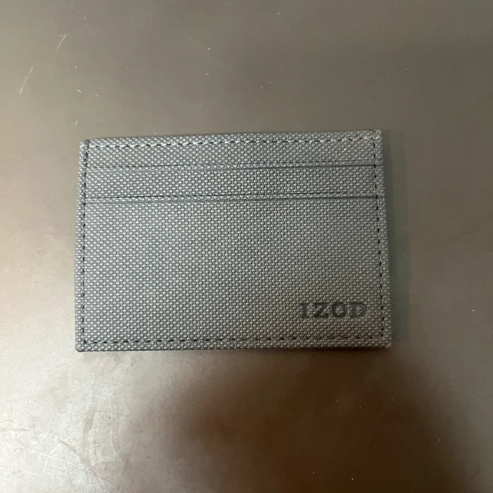 Izod Gray Card Holder Sleek Design